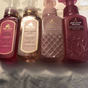 4 Piece Bundle White Barn/Bath & Body Gentle Foaming Soaps NWT